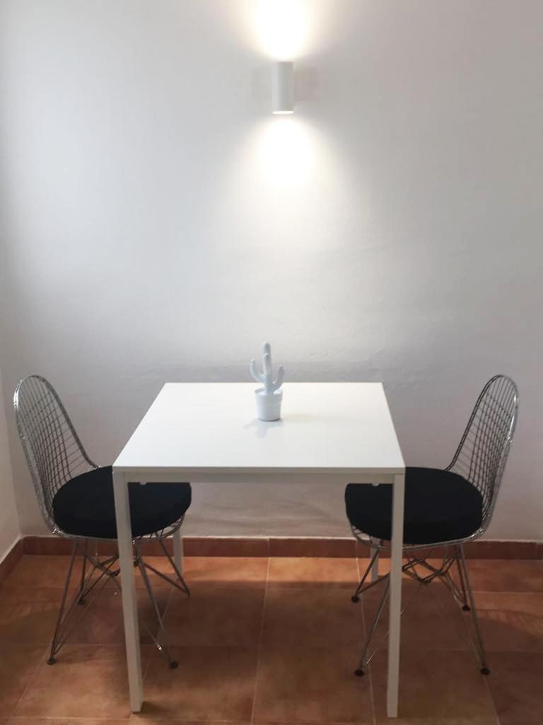 Apartamentos Albertos سانتا أيُلاريا ذيس ريو المظهر الخارجي الصورة
