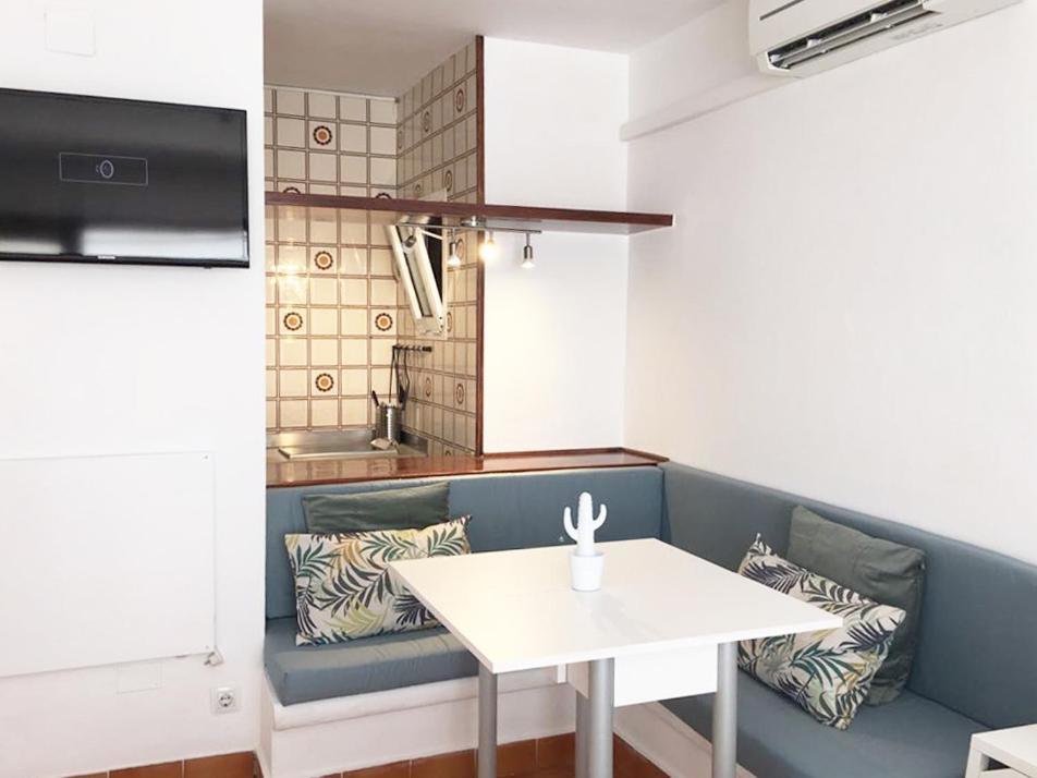 Apartamentos Albertos سانتا أيُلاريا ذيس ريو المظهر الخارجي الصورة
